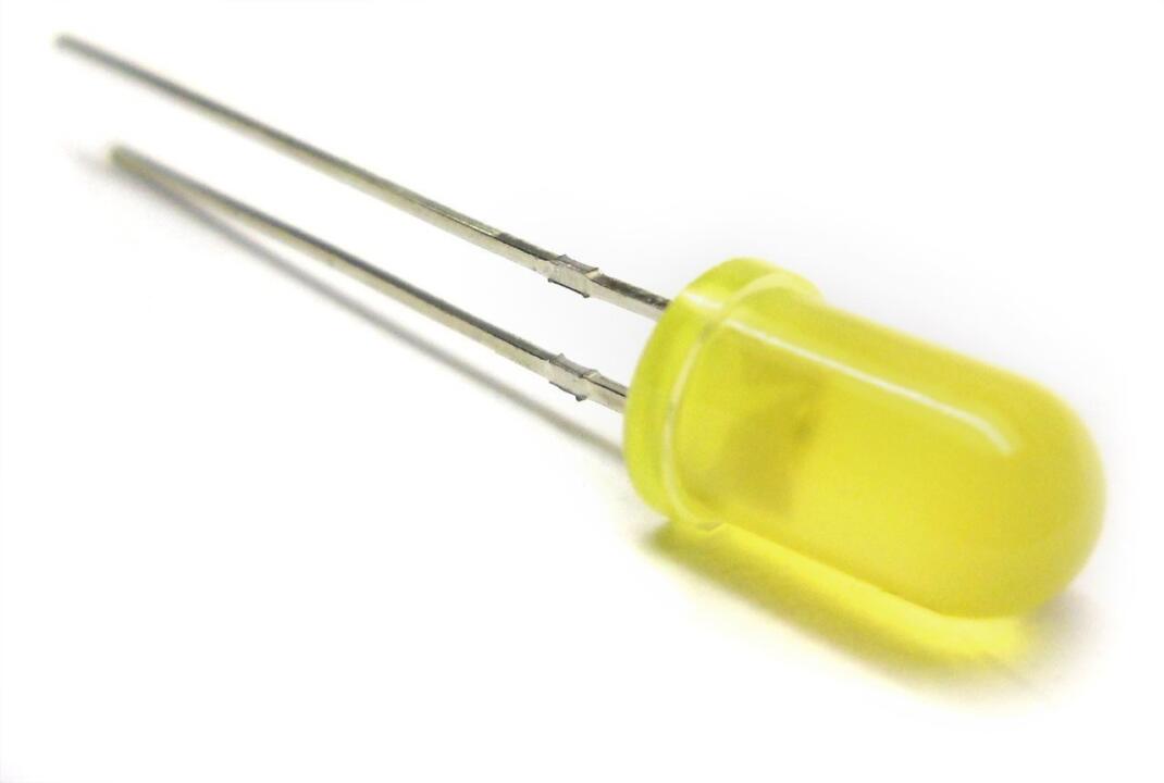 Imagen de Led 5mm Amarillo Difuso